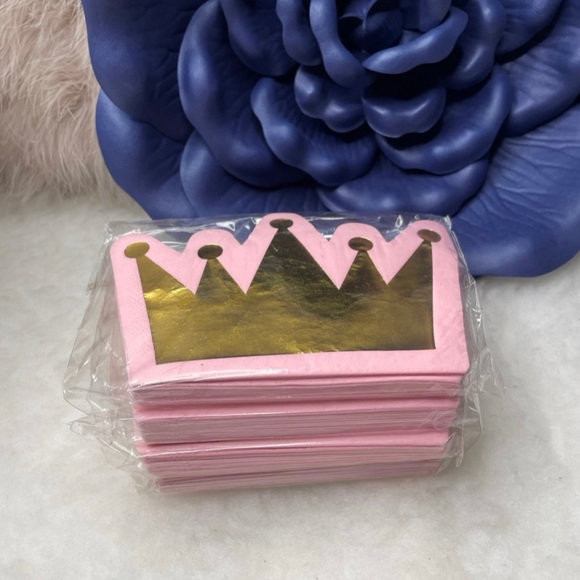 Lot of 4 pks “Crown” SLANT COLLECTION - Picture 2 of 3